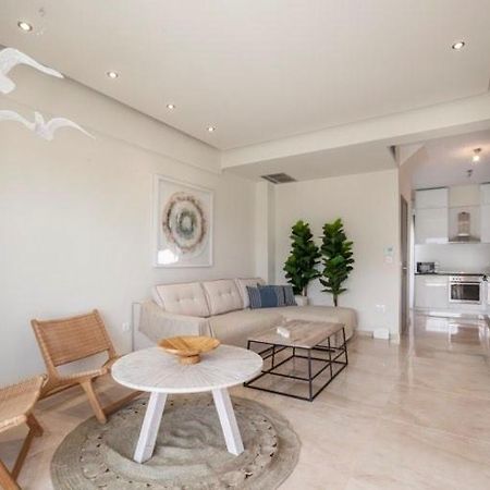 Hanioti Suite Maisonette In Front Of The Sea Exterior foto