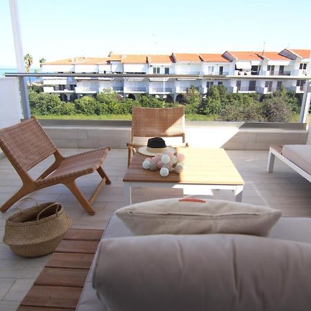 Hanioti Suite Maisonette In Front Of The Sea Exterior foto