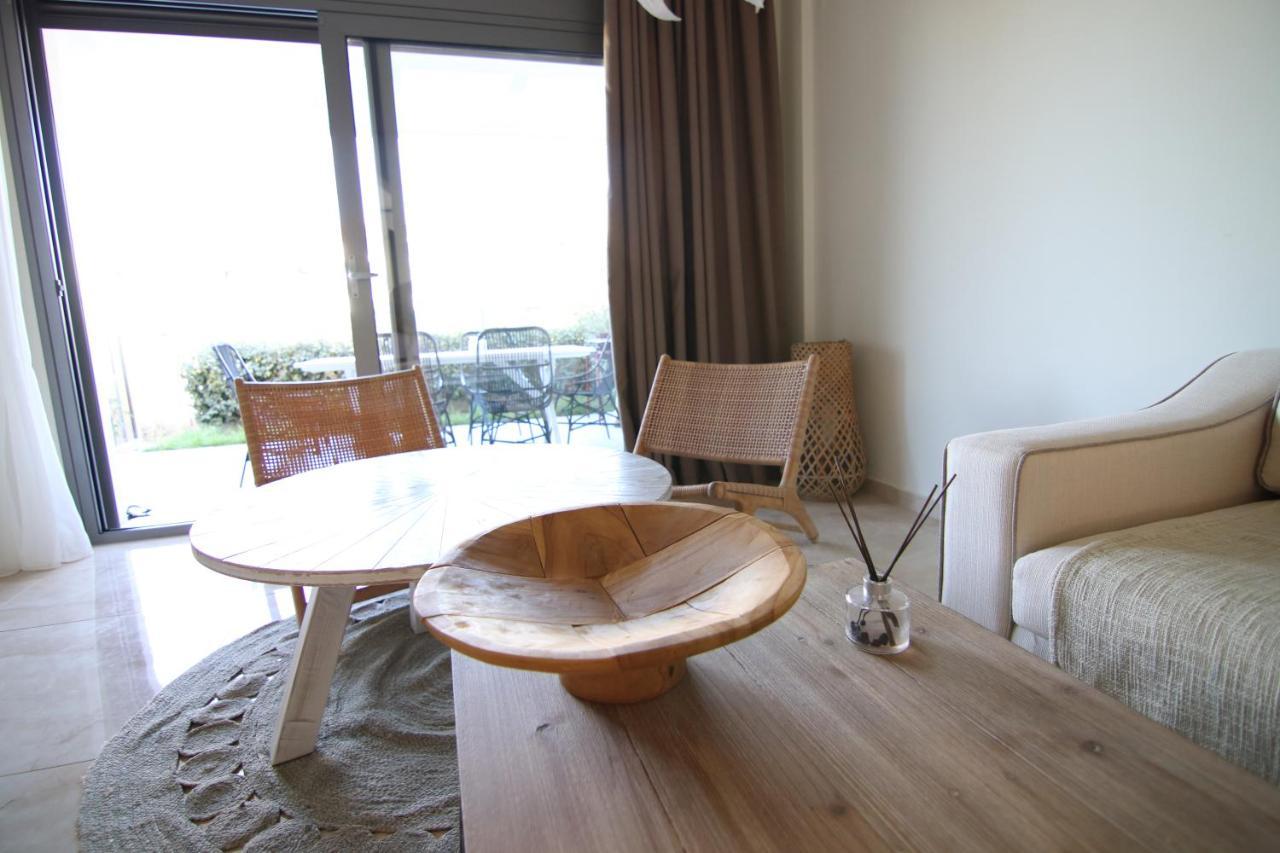 Hanioti Suite Maisonette In Front Of The Sea Exterior foto
