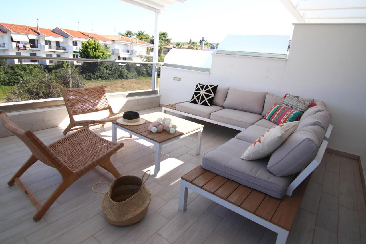 Hanioti Suite Maisonette In Front Of The Sea Exterior foto